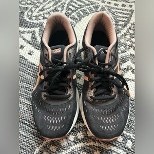 Women’s size 7 ASICS athletic shoes